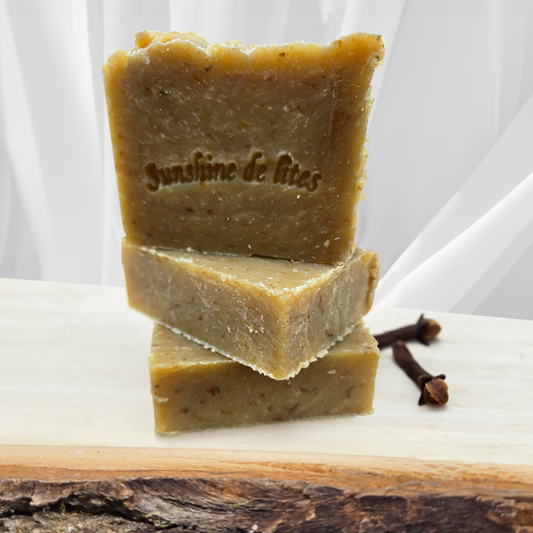 Clove de lite Soap